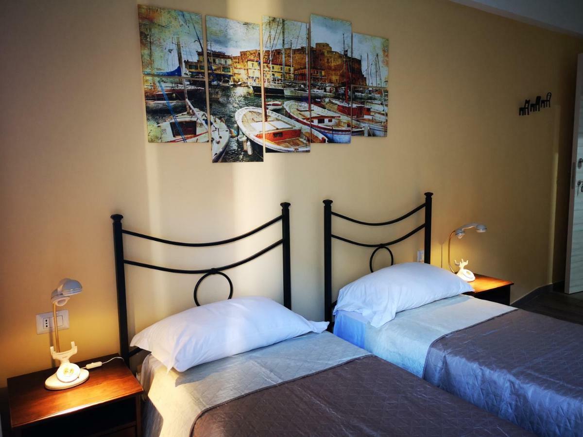 Neapolis Pie Apartment ภายนอก รูปภาพ