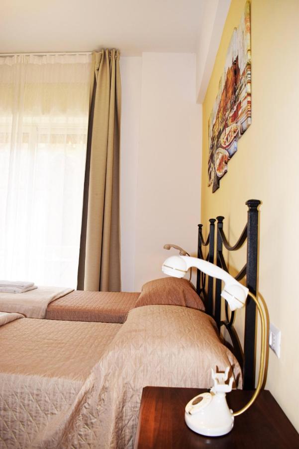 Neapolis Pie Apartment ภายนอก รูปภาพ